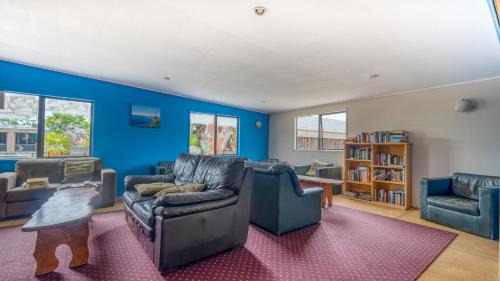 Kaitaia Cabin | Beachcomber Lodge & Backpacker