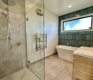 Kakanui House | Coastal Luxe Villa