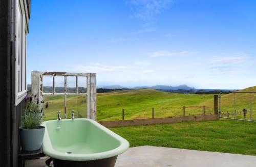 Waipu House | Heart of Waipu - Waipu Holiday Home