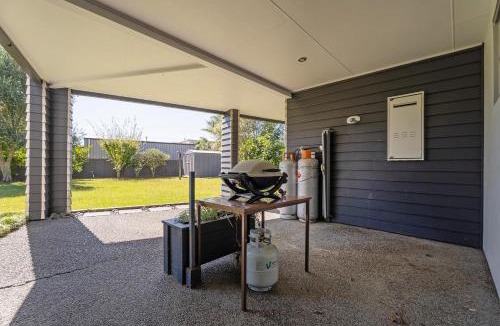 Whangamata House | Picturesque Patuwai - Whangamata