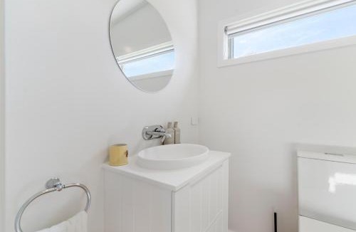 Solway House | The Glade - John Barron Retreat - Hot Tub & Sauna