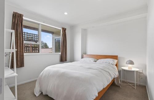 Mangawhai Heads House | Sundowners - Mangawhai Heads Holiday Home