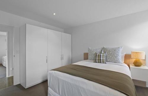 Saint Albans House | Hawkesbury Executive Home