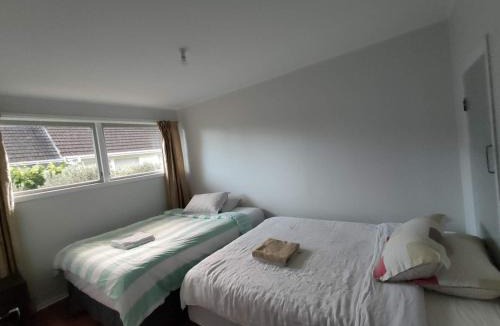 Mount Albert House | 3 Bedroom House, A