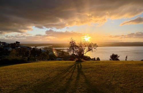 Bluff Hill House | The Portmasters Retreat