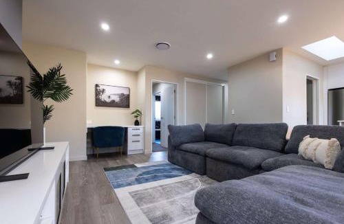 Burnside House | Christchurch Airport Family Home, Sleeps 8, 4 Queen Bedrooms
