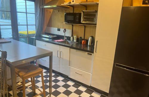 New Plymouth Apartment | The Windsor Suite