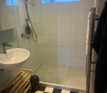 New Plymouth Apartment | The Windsor Suite