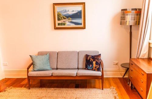 Freemans Bay Apartment | Cosy 3 Bedroom Villa in Freeman's Bay