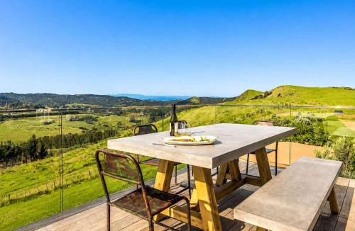 Ostend House | Overview - Stay Waiheke