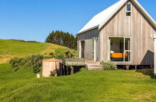 Ostend House | Overview - Stay Waiheke