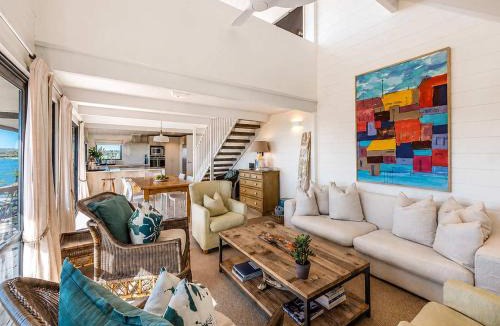 Oneroa House | Headland Views Oneroa