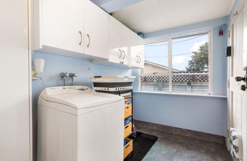 Tauranga House | The Quiet Nook - Tauranga Holiday Home