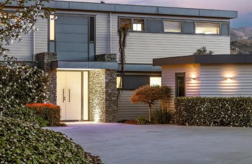 Lowburn House | Lake Dunstan Haven Pisa Moorings