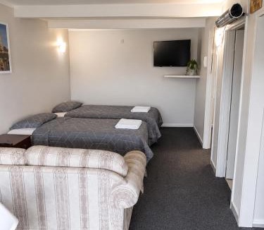 Levin Hotel | The Cave Motel