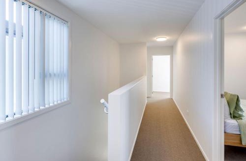 Hastings House | Mayfair Holiday Home - Hastings Accommodation