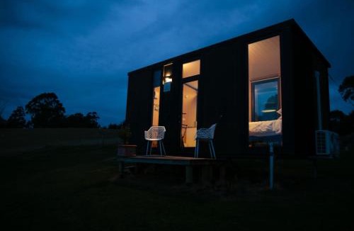 Diamond Harbour House | Bayview Paradise by Tiny Away