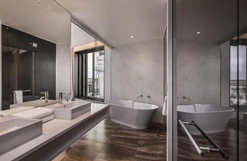 Christchurch Hotel | Novotel Christchurch Airport