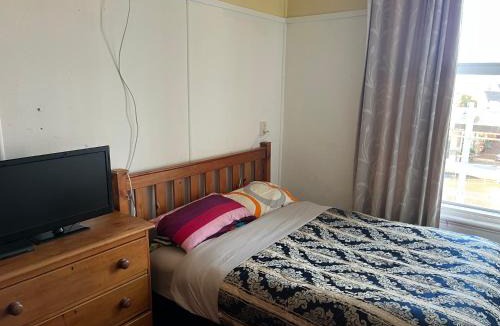 Waimate House | Paddys backpackers