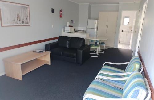 Mangonui Hotel | Acacia Lodge Motel
