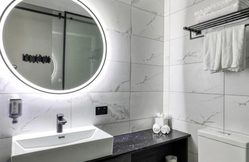 Te Aro Hotel | The Viv Hotel Wellington