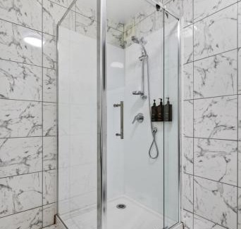 Hamilton North Hotel | Aaron Court Motor Inn