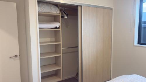 Lincoln Apartment | Family & Business Stay, near Lincoln University