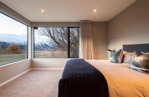 Dalefield Villa | Toka Lodge