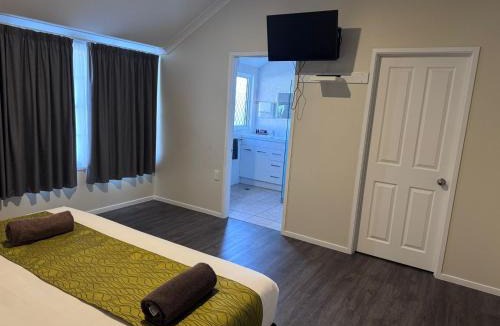 Hamilton Hotel | Anglesea Motel and Conference Centre