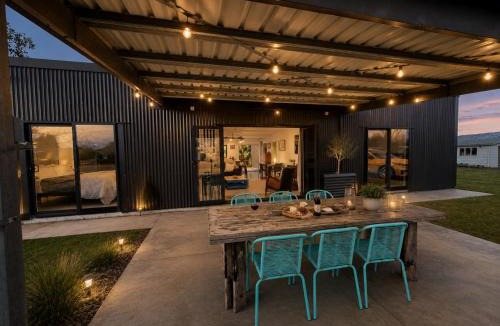 Mangakino House | Lake Days - Spacious family lake escape