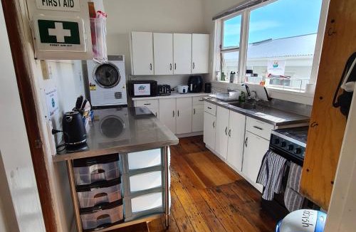 Wellington Hostel | House of Pirie