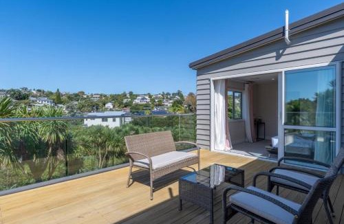 Long Bay House | Spacious 4-Bedroom Family Home in Long Bay