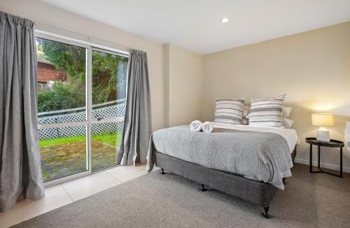 Fernhill House | Queenstown Estate Two Homes, Alpine Views