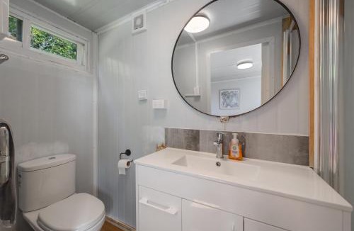 Pukekohe House | 1 bedroom Cabin 5 min to Pukekohe town centre