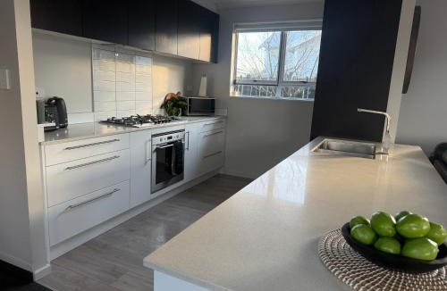 Blenheim House | Fresh and Fancy Home away from Home