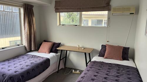 Omanu House | Beachside Bliss