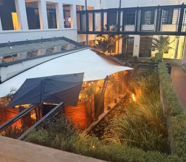 Parnell Apartment | Stylish loft in the heart of Parnell, free parking