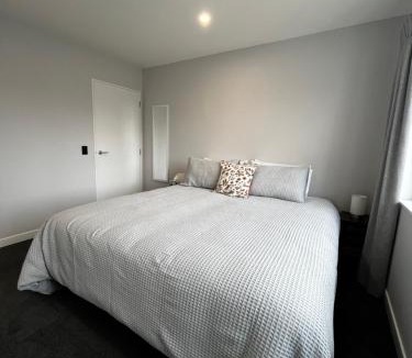 Paraparaumu Beach House | 379 on Kāpiti
