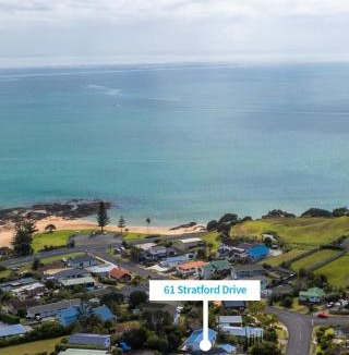 Cable Bay House | Darlene's Nest