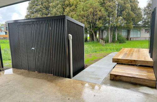 Ohakune House | 5 Bedroom, Solar on Snowmass Ohakune, Yellow Door