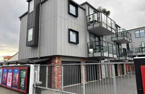 Christchurch City Centre Apartment | Luxury Central City 1-Bed Apartment Near Stadium