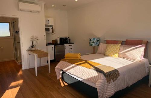 Havelock North Apartment | Just a little bit country
