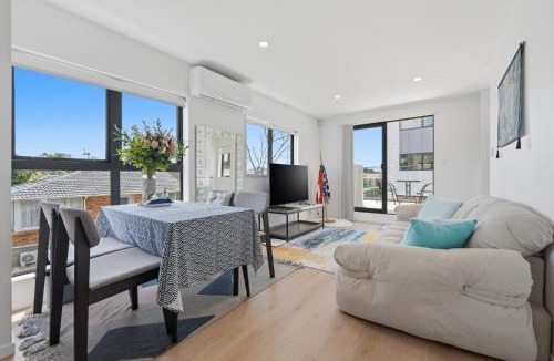 Mount Wellington Villa | Waipuna Comfort & Convenience 3-Bedrooms Villa