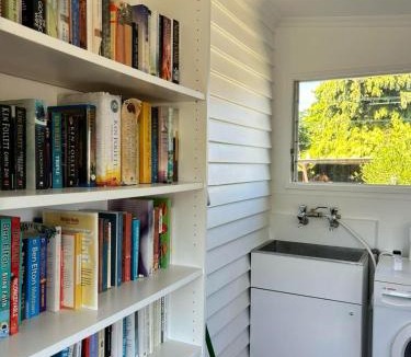 Kaikoura House | Spacious, Sunny, Homely - KK03219