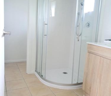 Northcote Hotel | Ocean Inn Motel