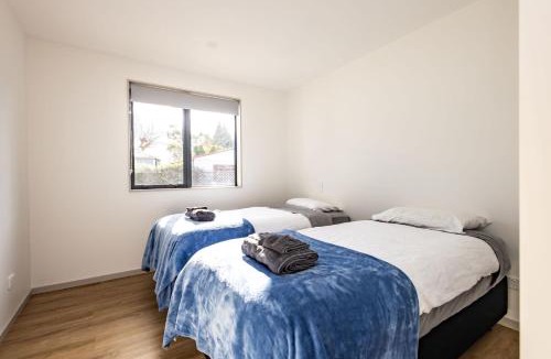 Hornby Apartment | Hornby Home with Garage and Private Yard