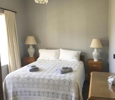 Opua Apartment | Bay View 2-Bedroom Apartment Historic Beachfront Haven Restful, Charming, Unbeatable Views