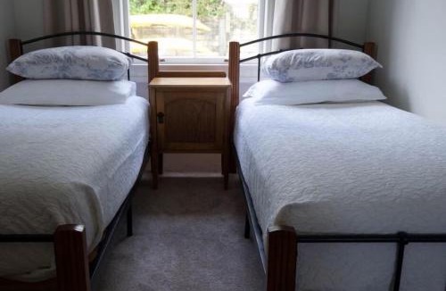 Opua Apartment | Bay View 2-Bedroom Apartment Historic Beachfront Haven Restful, Charming, Unbeatable Views