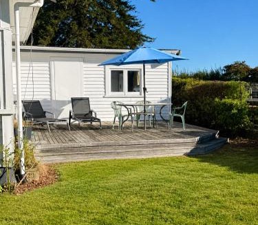 Tamahere House | Farm Stay | Near Airport & Mystery Creek