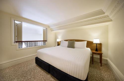 Christchurch City Centre Hotel | Adina Heritage Christchurch